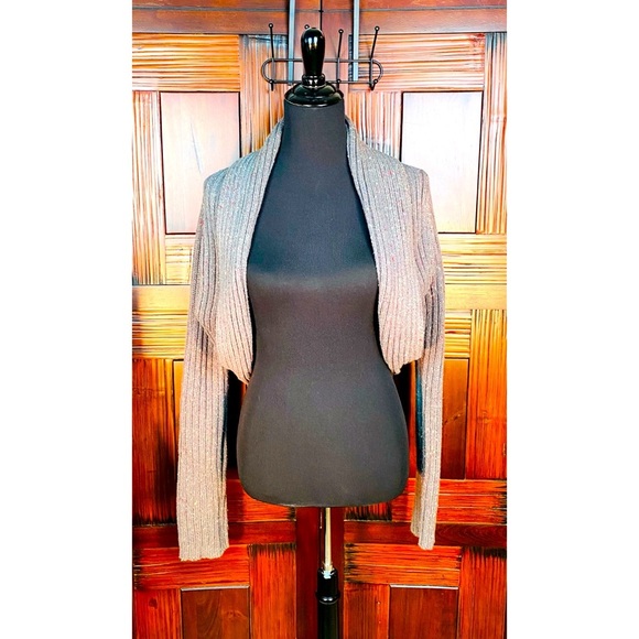 Decree Women’s Shrug Sweater - Picture 1 of 3